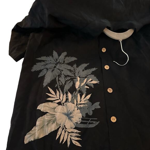 Paradise Blue Men's Black Button Front Silk Hawaiian Shirt, size L - Picture 3 of 4